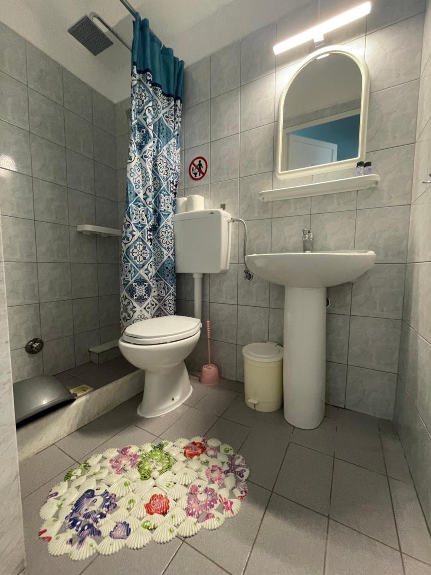 Nisel Seaside Apartment Paralia Katerinis Exterior photo
